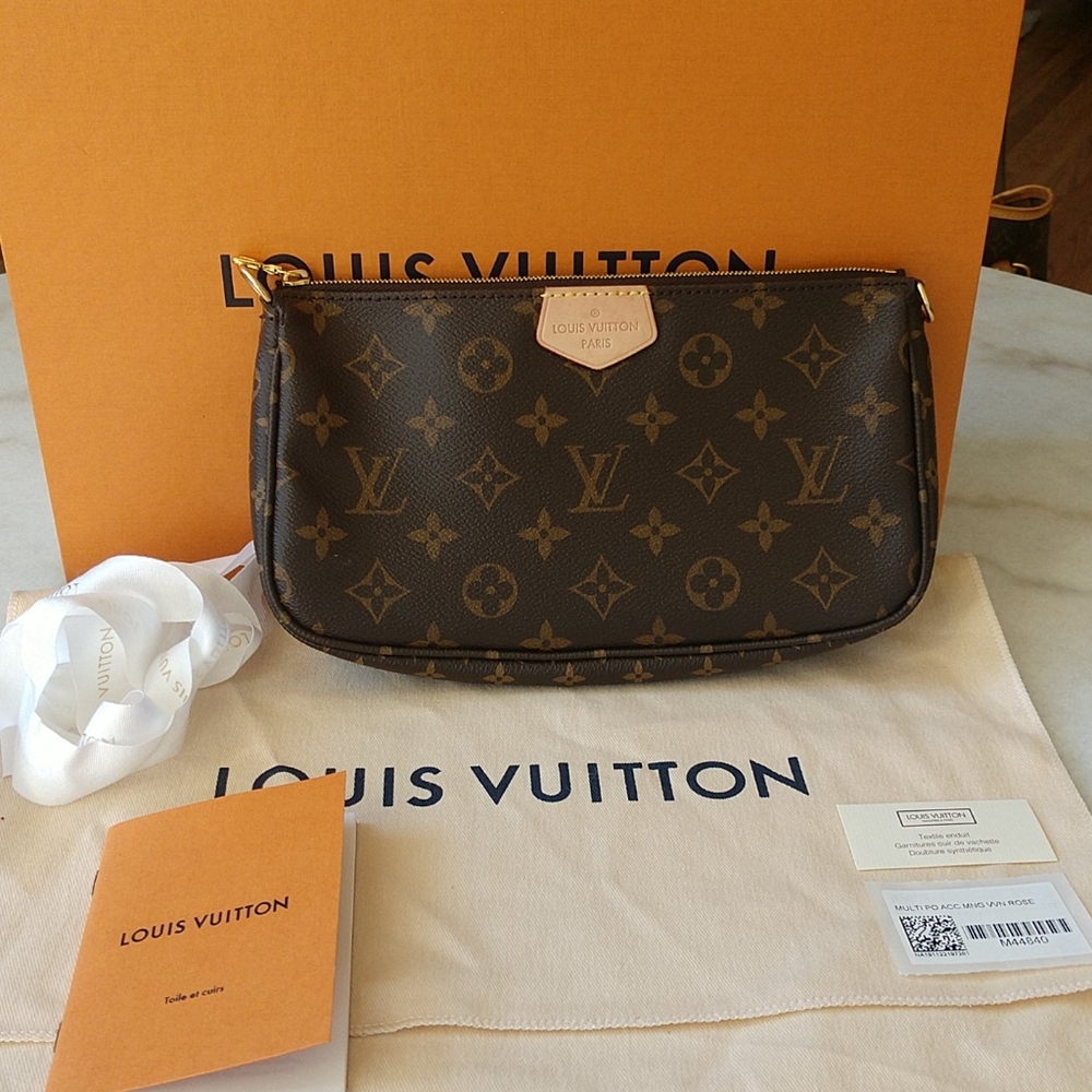 Authentic Louis Vuitton Large Multi Pochette